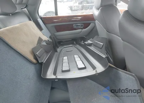 2001 Bentley Arnage из США, поврежденный, VIN SCBLC31E81CX06555